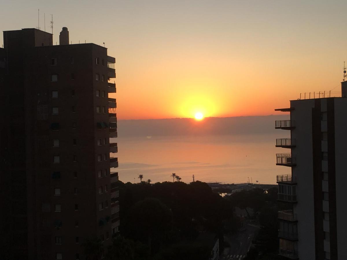 Cosy, Seaview Apartment, Close To Beach And Bars -Edificio Rhin カンポアモル エクステリア 写真