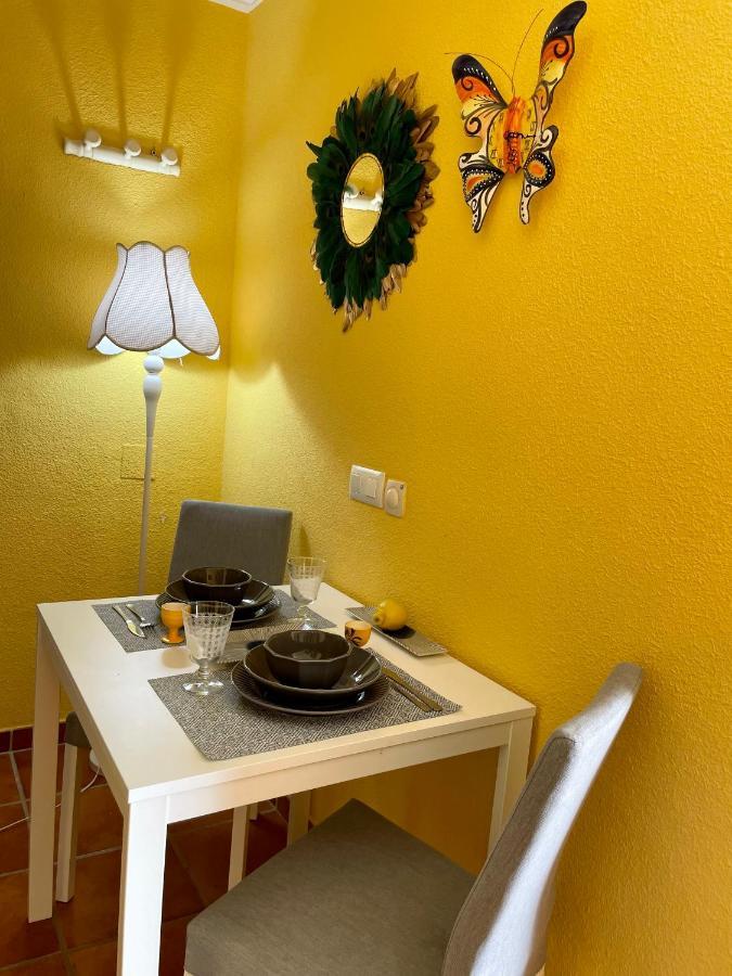 Cosy, Seaview Apartment, Close To Beach And Bars -Edificio Rhin カンポアモル エクステリア 写真