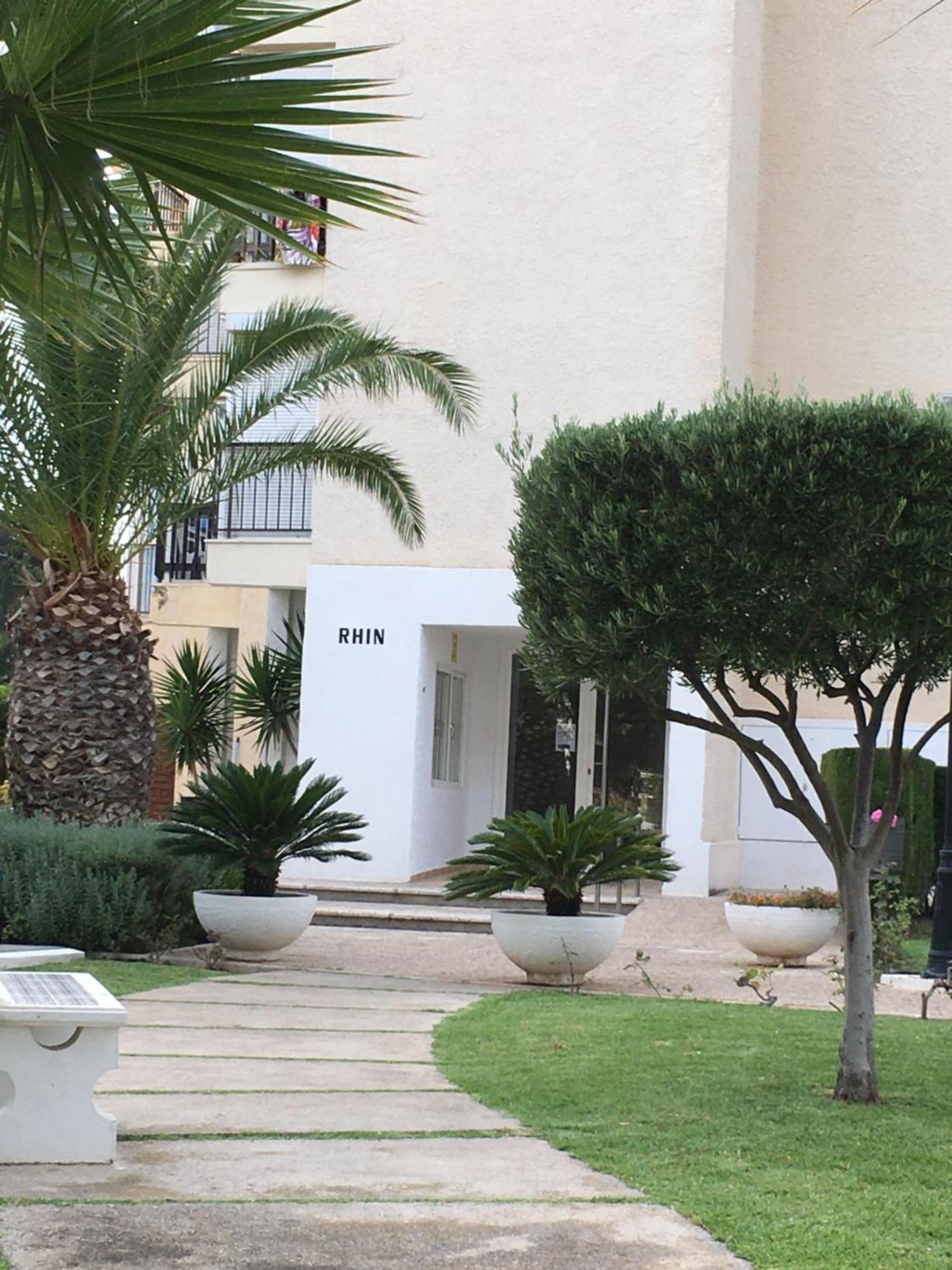Cosy, Seaview Apartment, Close To Beach And Bars -Edificio Rhin カンポアモル エクステリア 写真